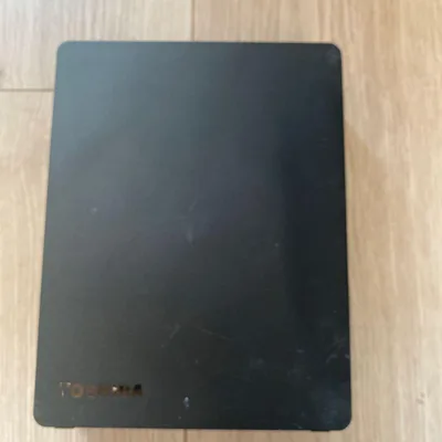 TOSHIBA 外付けHDD 2TB HD-EF20TK 本体