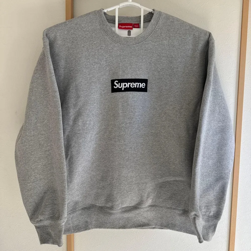 Supreme ボックスロゴ クルーネック スウェット グレー