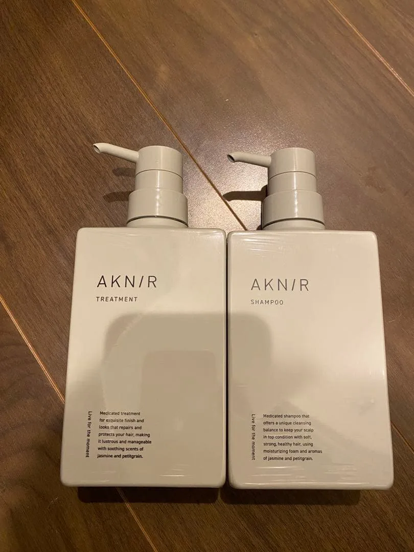 AKNIR 薬用ヘアシャンプー&トリートメント セット