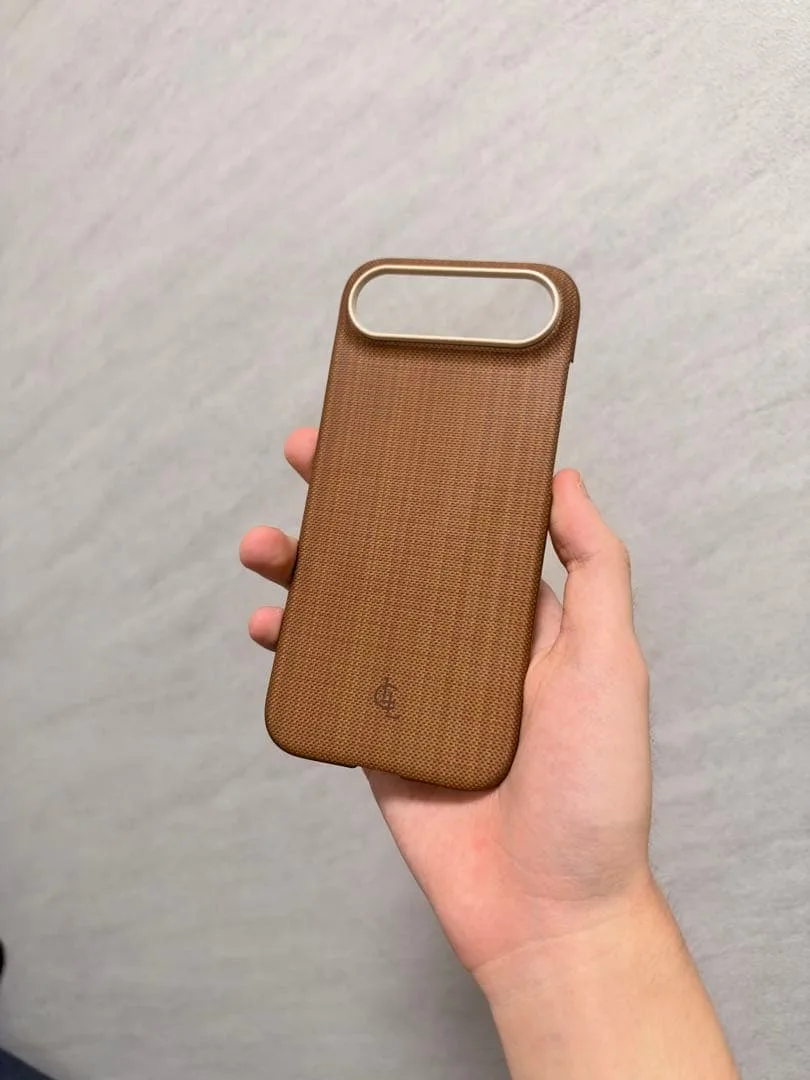 LLC iPhoneAIR用ケース PBO素材