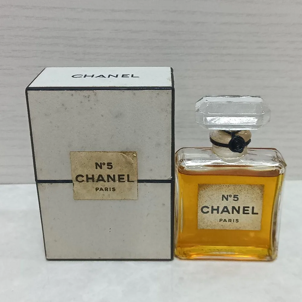 CHANEL No.5 エクストレ パルファム ヴィンテージ 香水