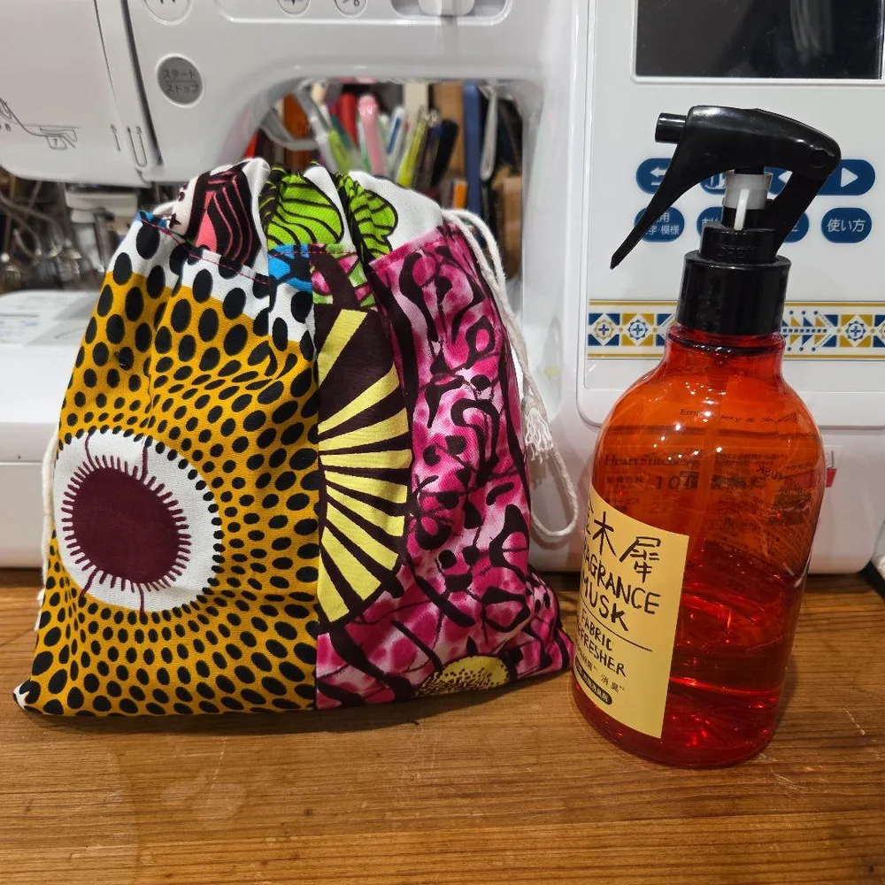 アフリカ布 巾着袋 ハンドメイド