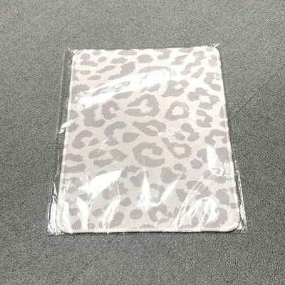 【新品未使用品】 マウスパッド ヒョウ柄