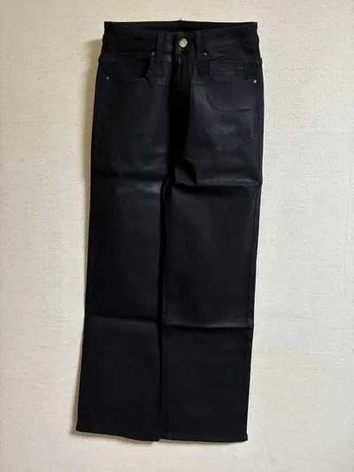 ブラック コーティング ストレート デニム パンツ
