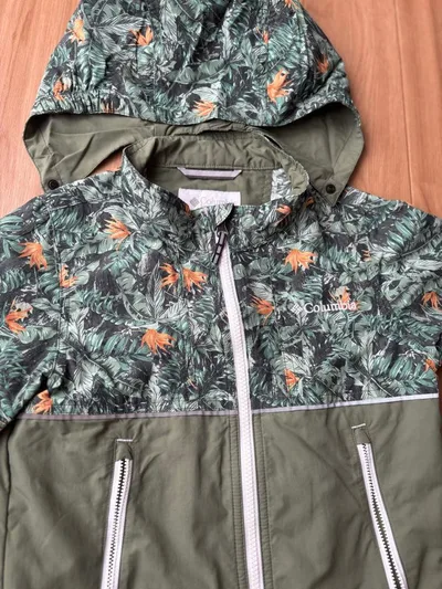 Columbia マウンテンパーカー