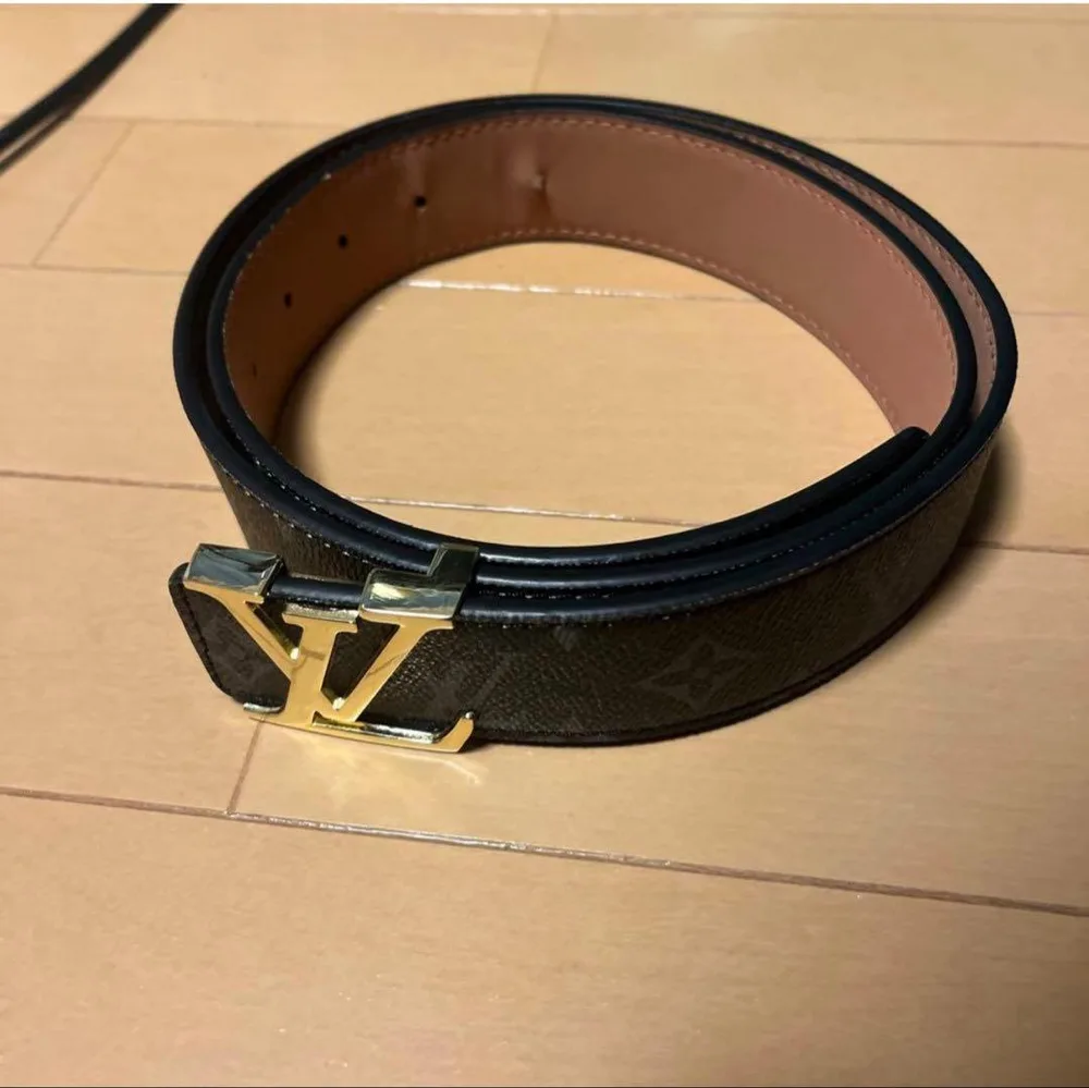 LOUIS VUITTON モノグラム ベルト