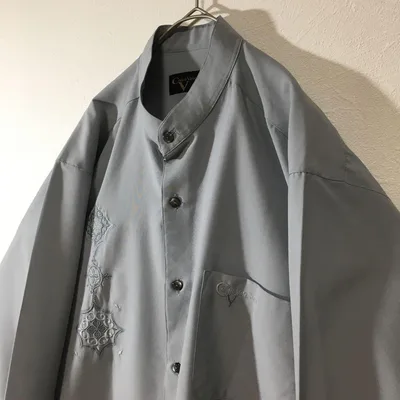 【個性派古着】長袖デザインシャツ バンドカラー グレー 豪華刺繍入り 高級感 M