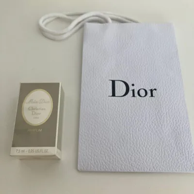 新品 Christian Dior Miss Dior PARFUM 7.5ml