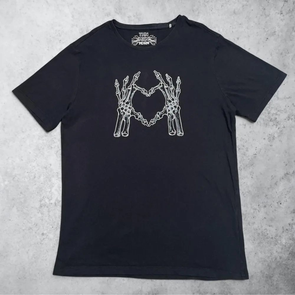 Tシャツ 黒 L 骨 ボーン ハンドサイン ハート グラフィック 古着 半袖