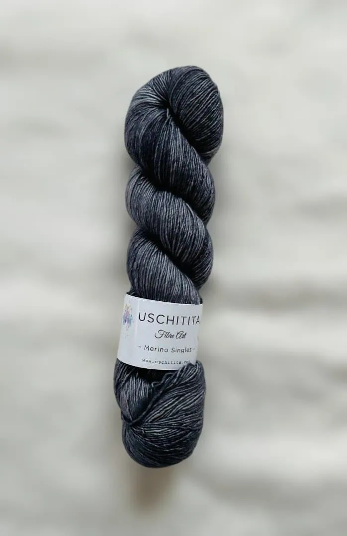 USCHITITA Merino Singles Cry wolf