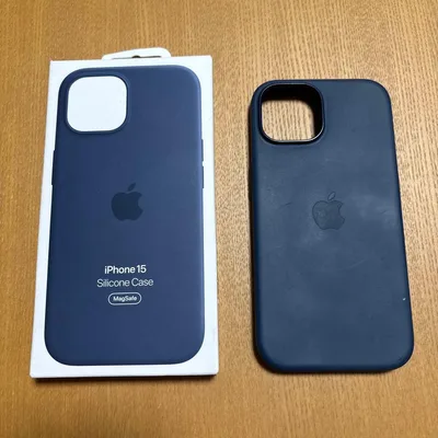 Apple純正 iPhone 15 シリコンケース ストームブルー