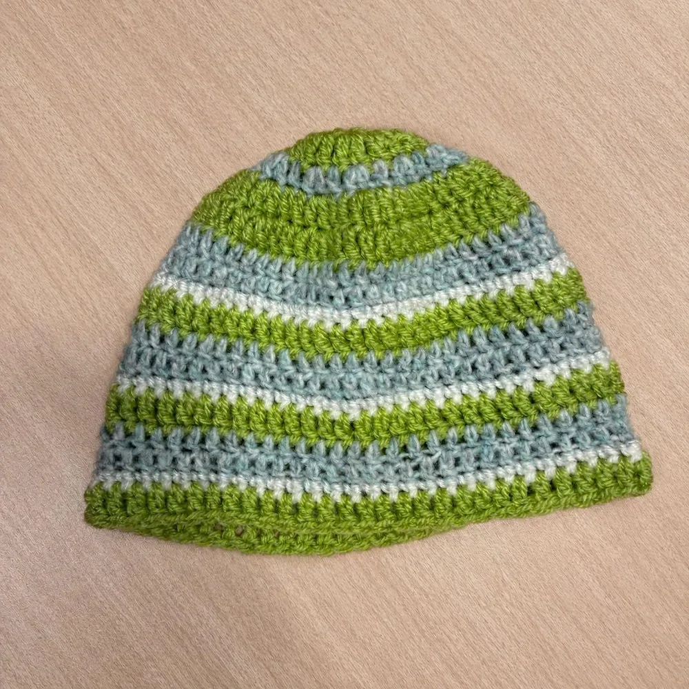 ハンドメイド 手編み ニット帽 ボーダー柄