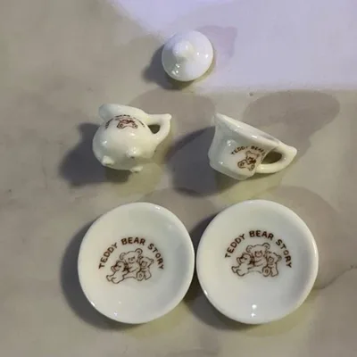メディベアSTORY ミニチュア食器 陶器