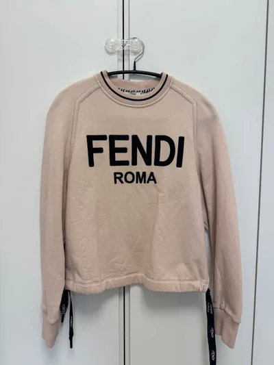 FENDI ROMA ロゴ トップス トレーナー