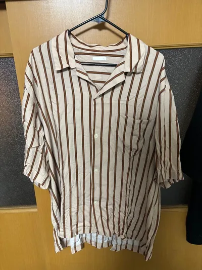 GU ストライプシャツ
