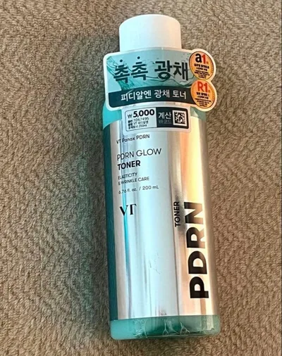 韓国ダイソー!VT PDRN GLOW TONER 化粧水200ml &パック