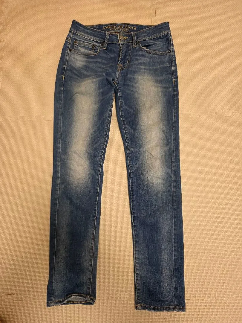 AMERICAN EAGLE OUTFITTERS デニムパンツ