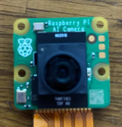 Raspberry Pi AI Camera 本体