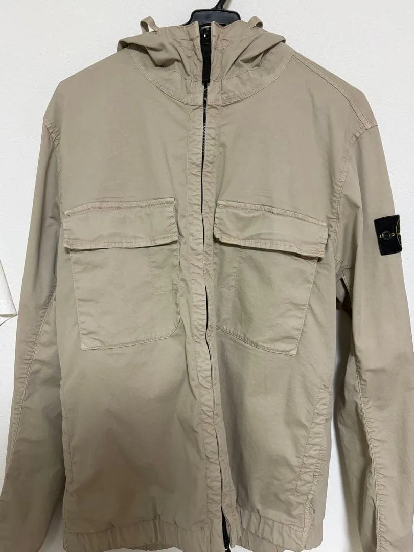 STONE ISLAND ナイロンジャケット ベージュ