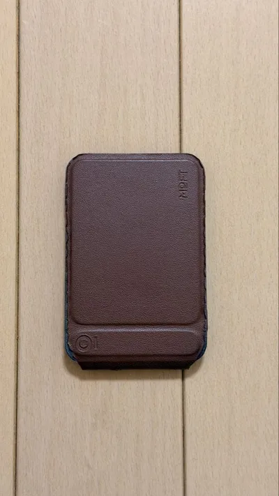 MOFT 8-in-1多機能スタンド