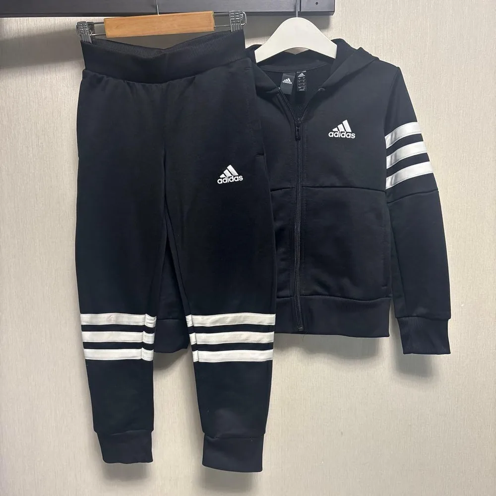 adidas キッズ ジャージ 上下セット ブラック 130 美品