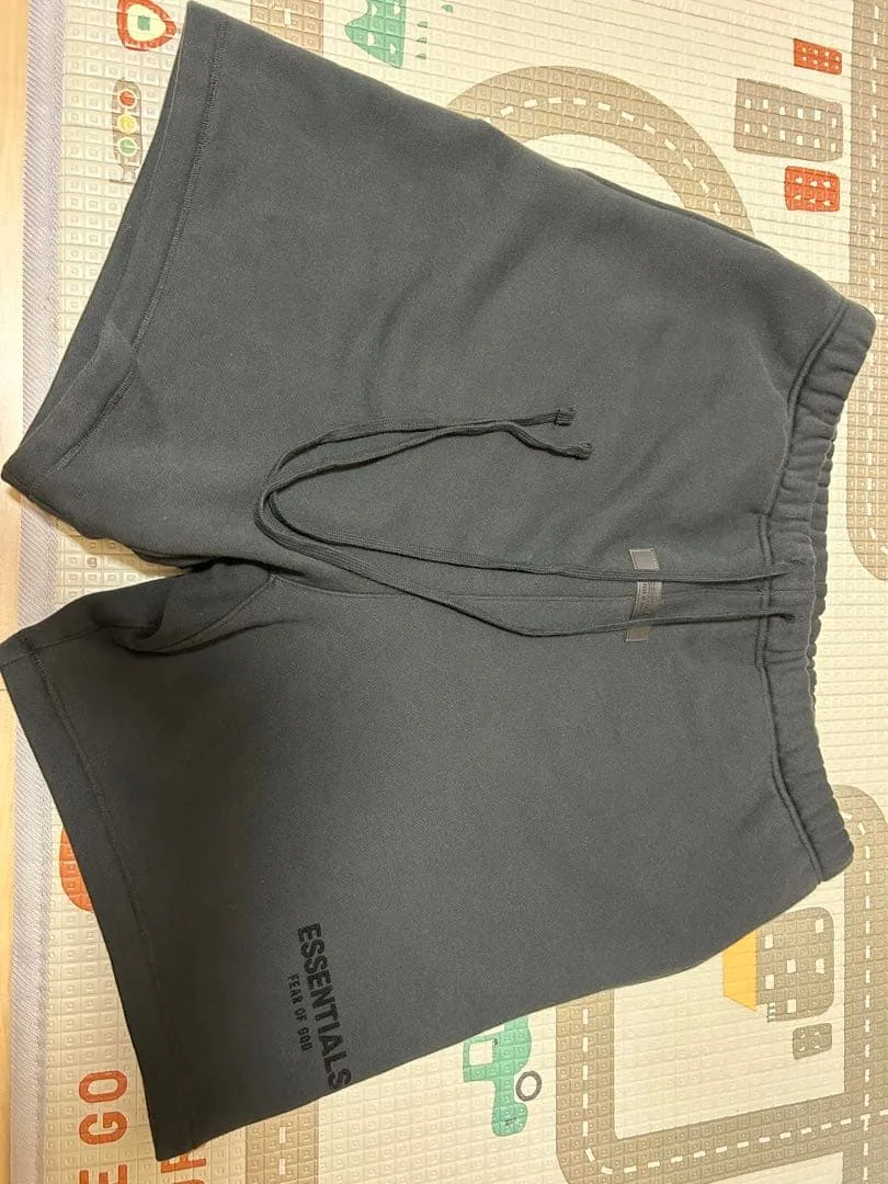 ESSENTIALS FEAR OF GOD ショートパンツ ブラック L