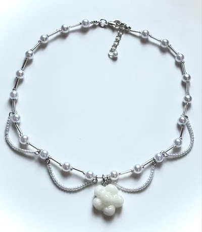 ハンドメイド ビーズネックレス フラワー