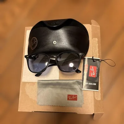 Ray-Ban RB4258-F 601/80 サングラス