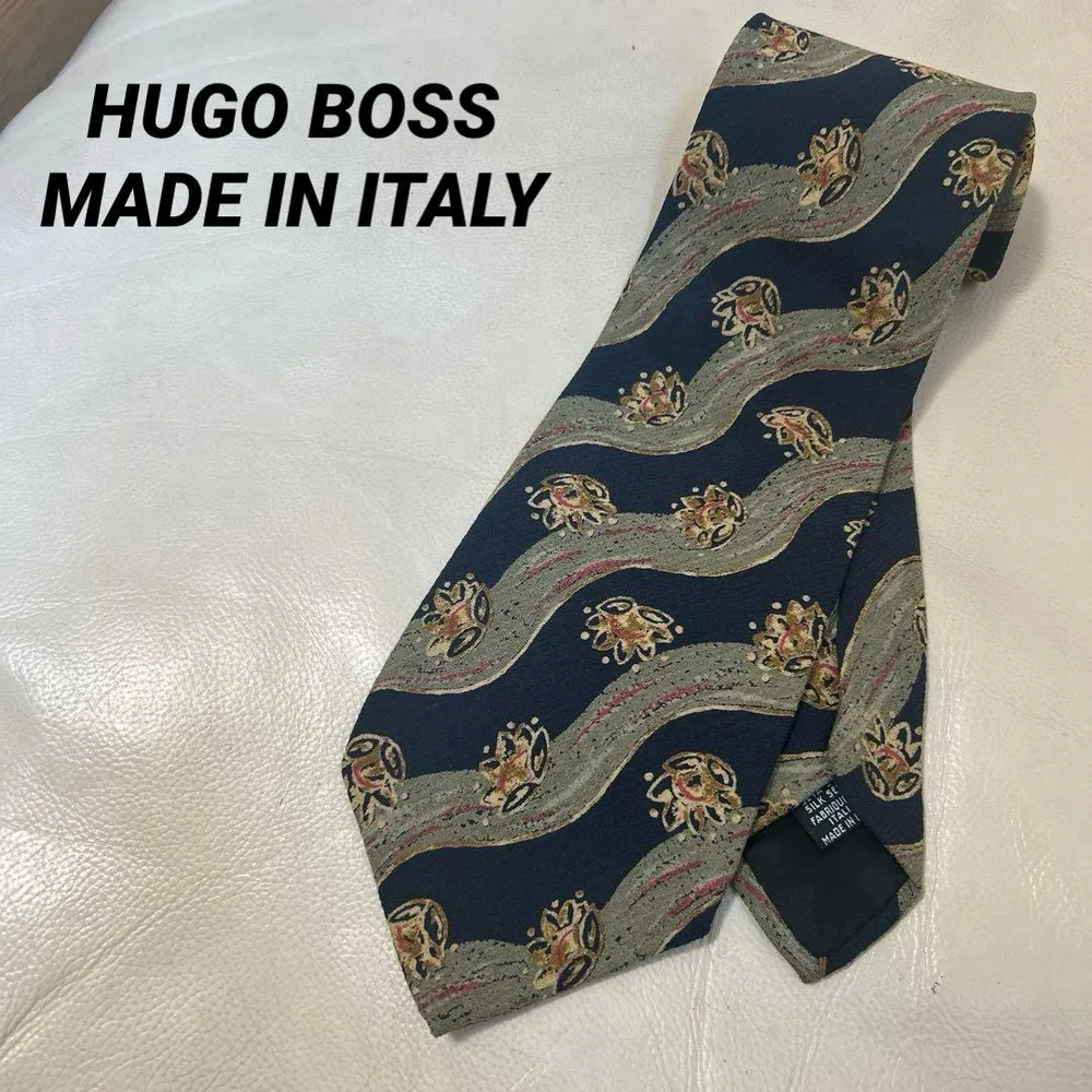 ヒューゴボス ネクタイ バロック調 総柄 大波 イタリア製