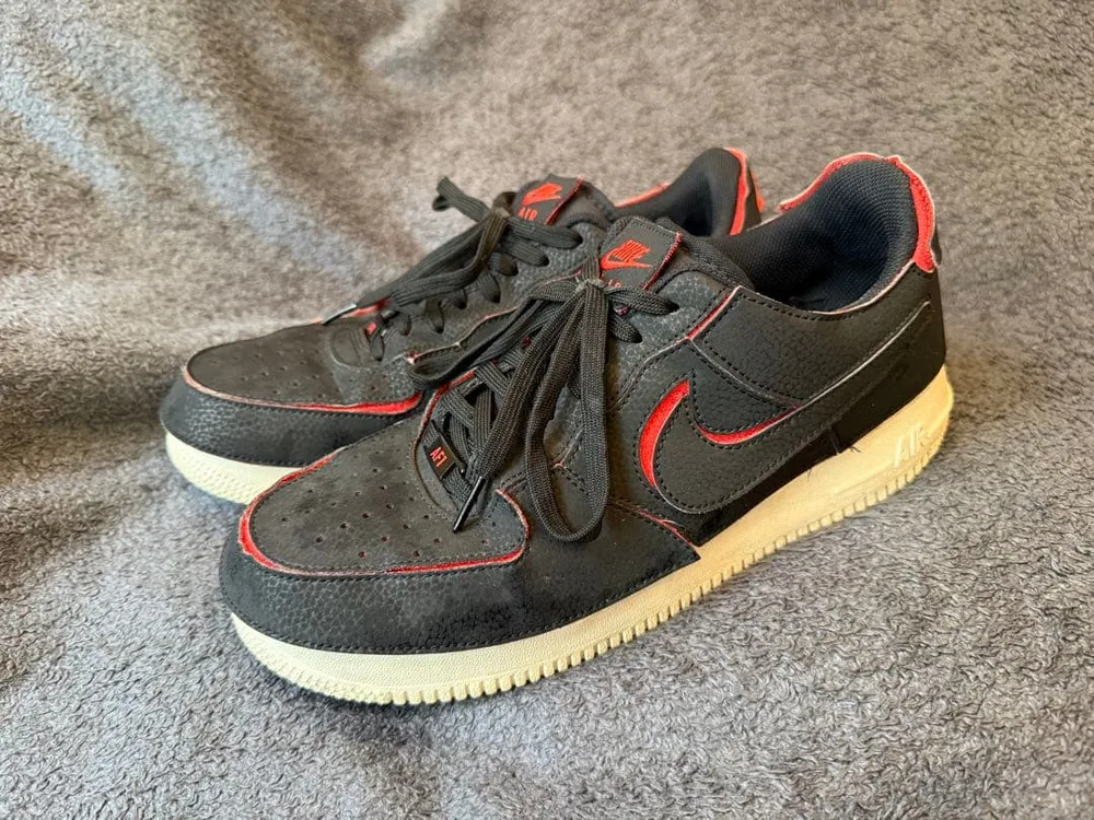 NIKE AIR FORCE 1 ブラック マジックテープ 27.5cm