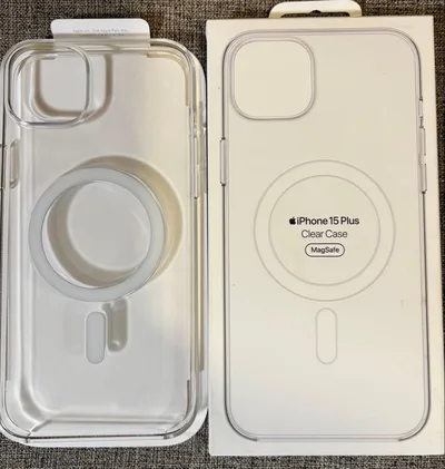 Apple iPhone 15 Plus 純正クリアケース MagSafe