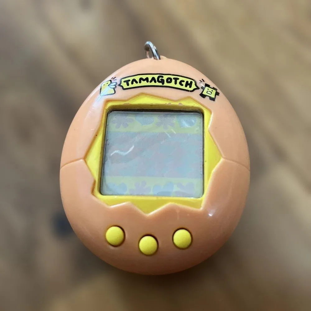 Tamagotchi デジタルペット オレンジ