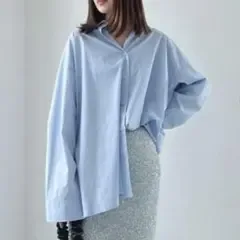 olu. オーバーサイズスリットシャツ ブルー トップス