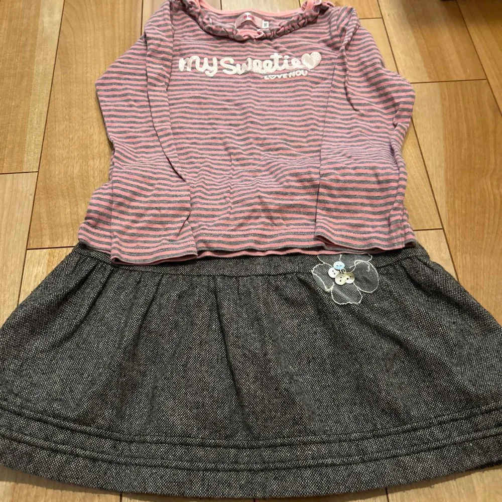 値下 女子 スカートグレー 長袖カットソー 110cm ピンクセット