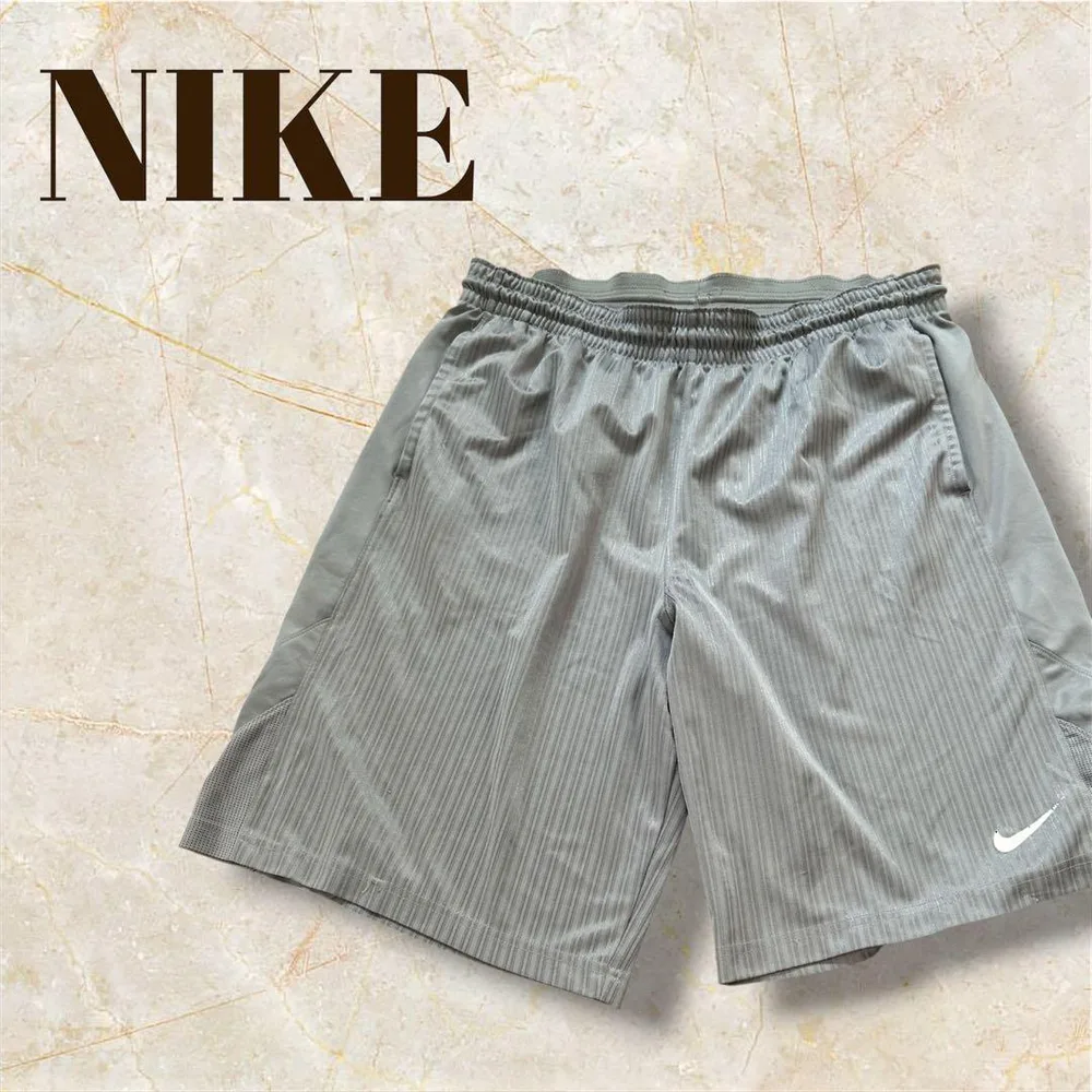 NIKE ナイキ メンズ ショートパンツ グレー バスパン Dri-FIT 速乾