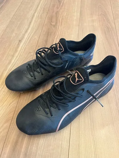 PUMA KING サッカースパイク FG