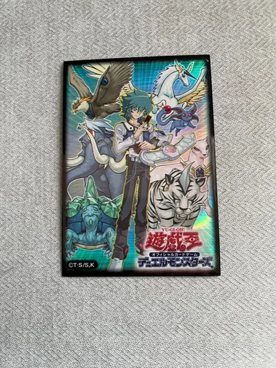 最終値下げ 遊戯王 デュエリストカードプロテクター ヨハン 38枚+8枚新品