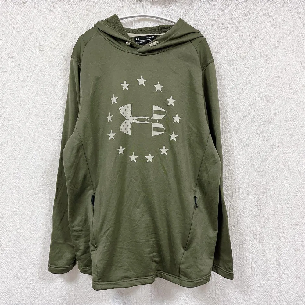 アンダーアーマー パーカー フード 星柄 2XL 濃緑 ポリエステルタウンユース