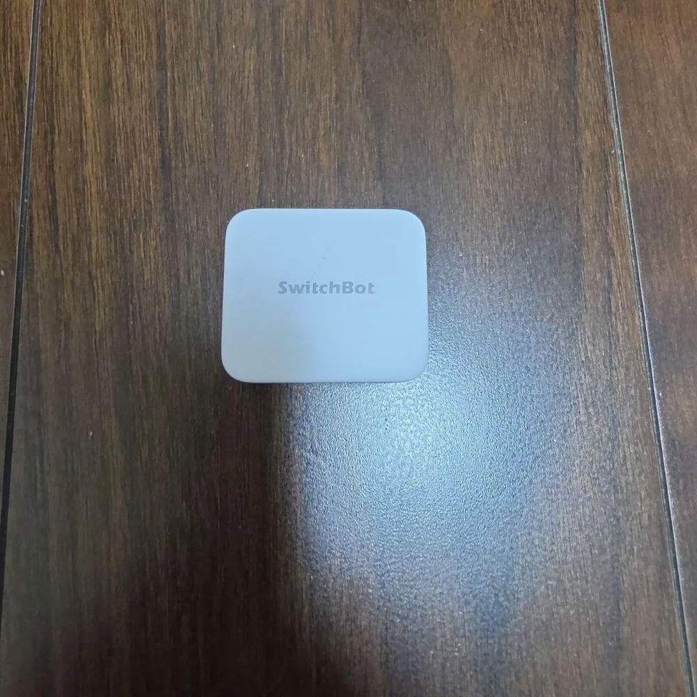 SwitchBot 指ロボット 本体