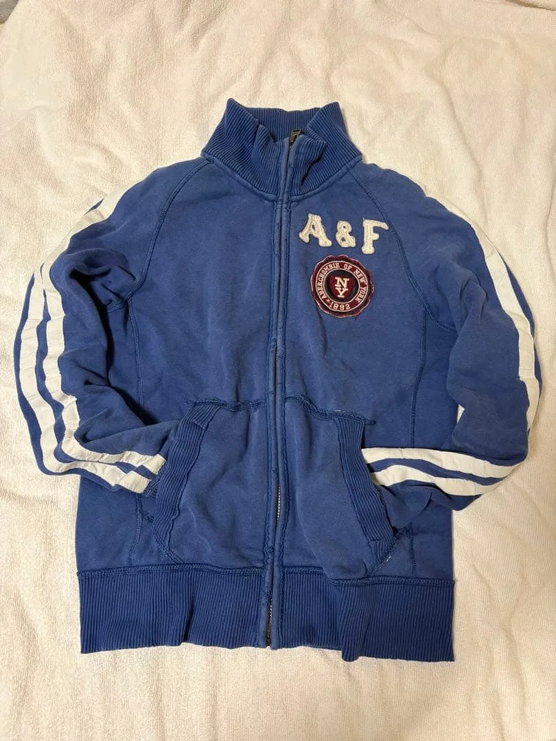 Abercrombie & Fitchアバクロ ジップアップスウェットジャケット