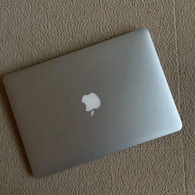 MacBook Air 13インチ Early 2015