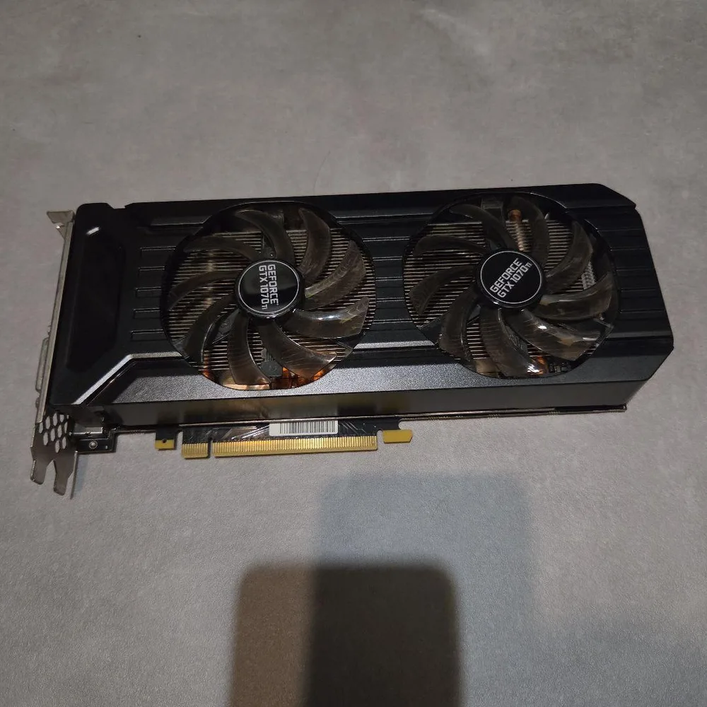 NVIDIA GeForce GTX 1070 Ti グラフィックボード 本体