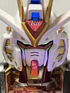 ガンプラ MGEX 1/100 ストライクフリーダムガンダム 塗装完成品