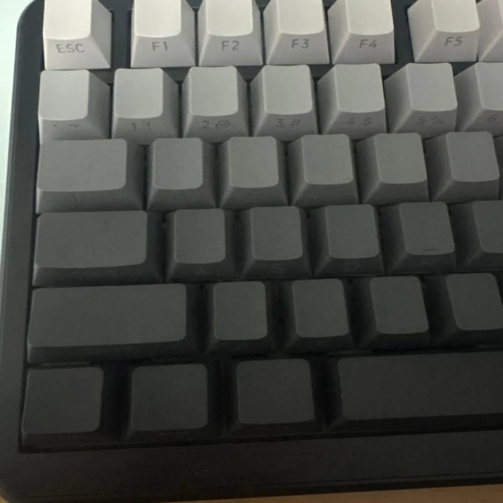 メカニカルキーボード グラデーションキーキャップ ノブ搭載