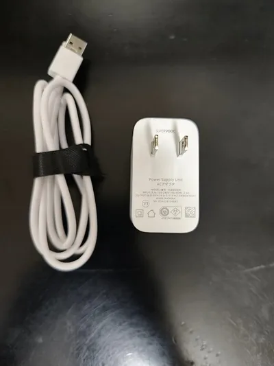 【美品】OPPO SUPERVOOC 80W ACアダプター VCB80BJH