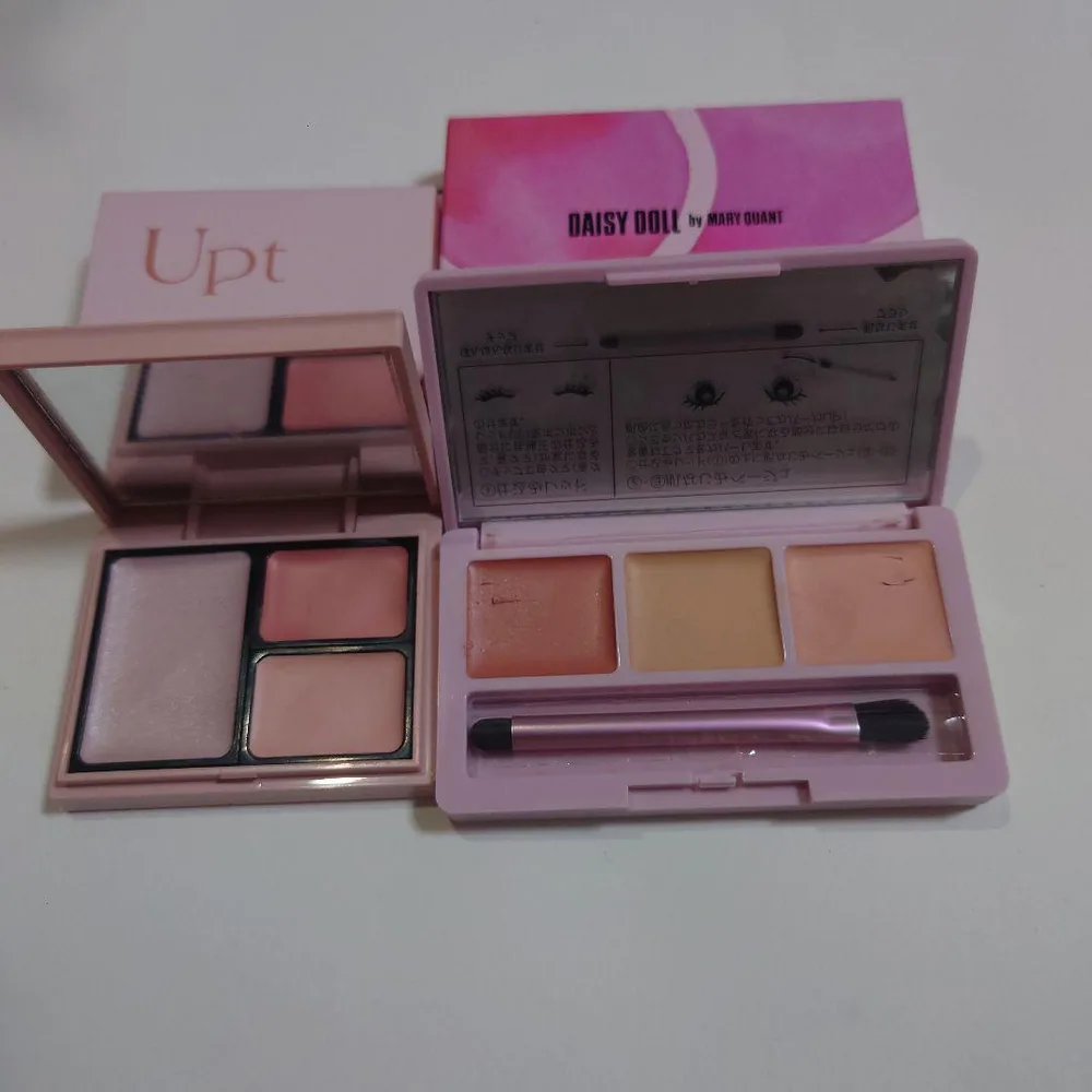 Upt DAISYDOLL コンシーラーパレット セット