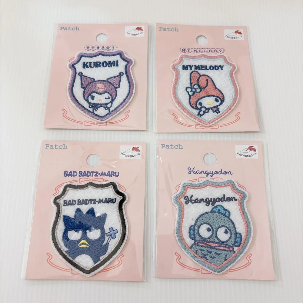 サンリオ エンブレムワッペン セリア マイメロディ クロミ ハンギョドン ばつ丸