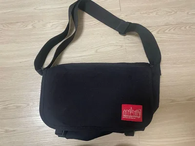 Manhattan Portage メッセンジャーバッグ ブラック
