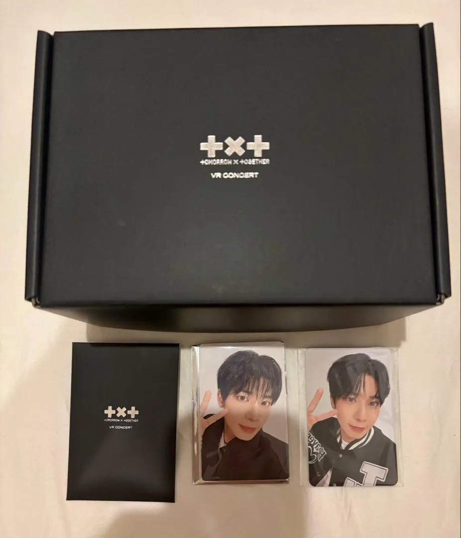 TOMORROW X TOGETHER VR CONCERT BOX