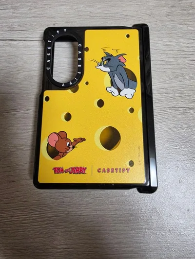 CASETIFY GalaxyZFold8用ケース